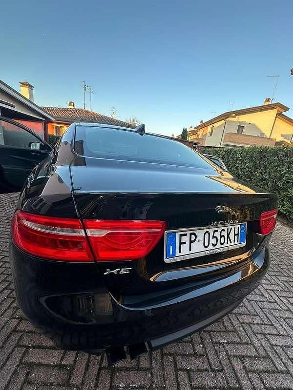 Usata Jaguar XE Business Edition 179 CV (131 kW) 2018 Nero Berlina