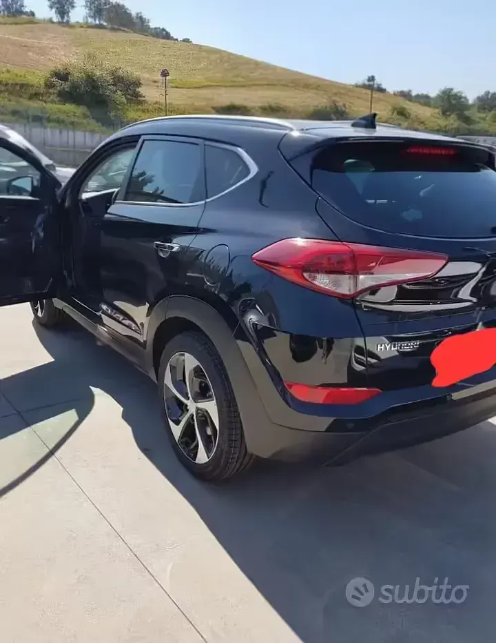 Usata Hyundai Tucson 141 CV (103 kW) 2017 Nero SUV