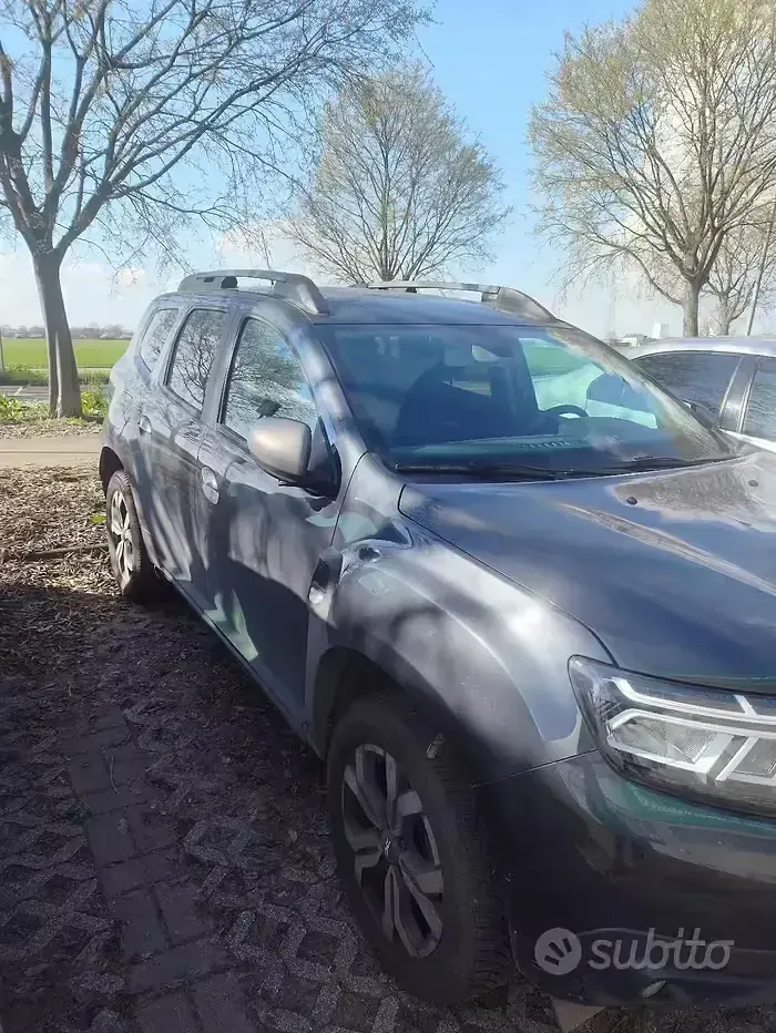 Usata Dacia Duster 101 CV (74 kW) 2023 SUV
