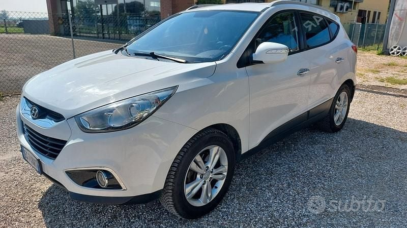 Usata Hyundai ix35 Style 116 CV (85 kW) 2011 Bianco SUV
