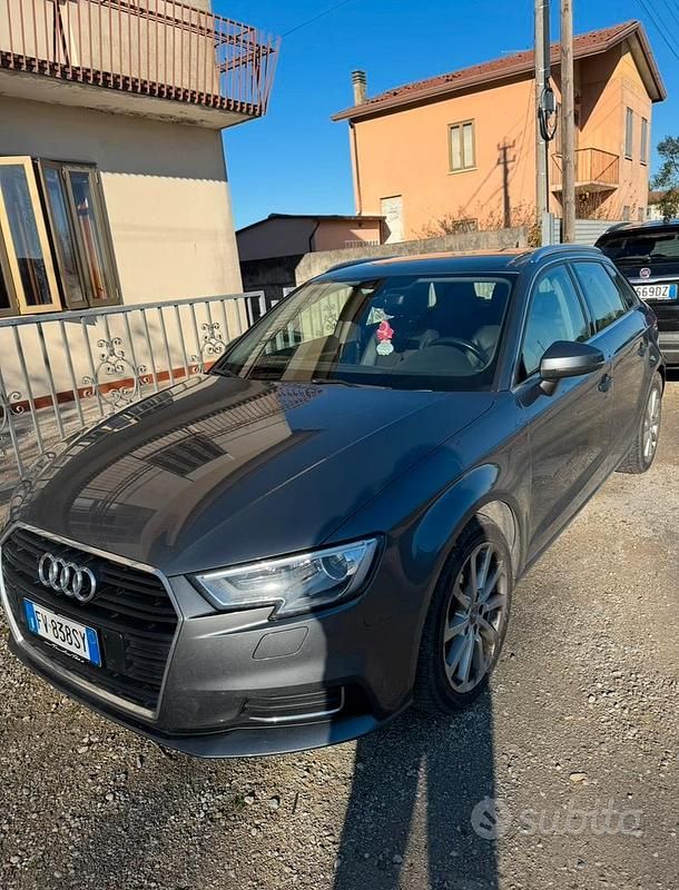 Usata Audi A3 2018 Grigio Berlina