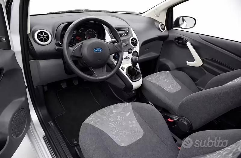 Usata Ford Ka 69 CV (50 kW) 2009 Grigio Utilitaria