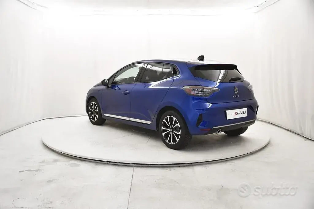 Usado Renault Clio V Techno 91 CV (66 kW) 2025 Azul Berlina