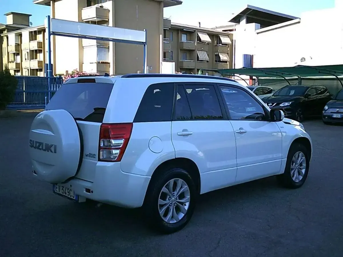 Usata Suzuki Vitara 129 CV (94 kW) 2014 Antracite SUV