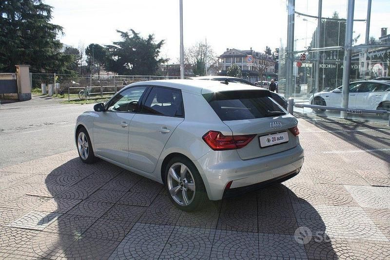 Usata Audi A1 Business 116 CV (85 kW) 2025 Grigio SUV