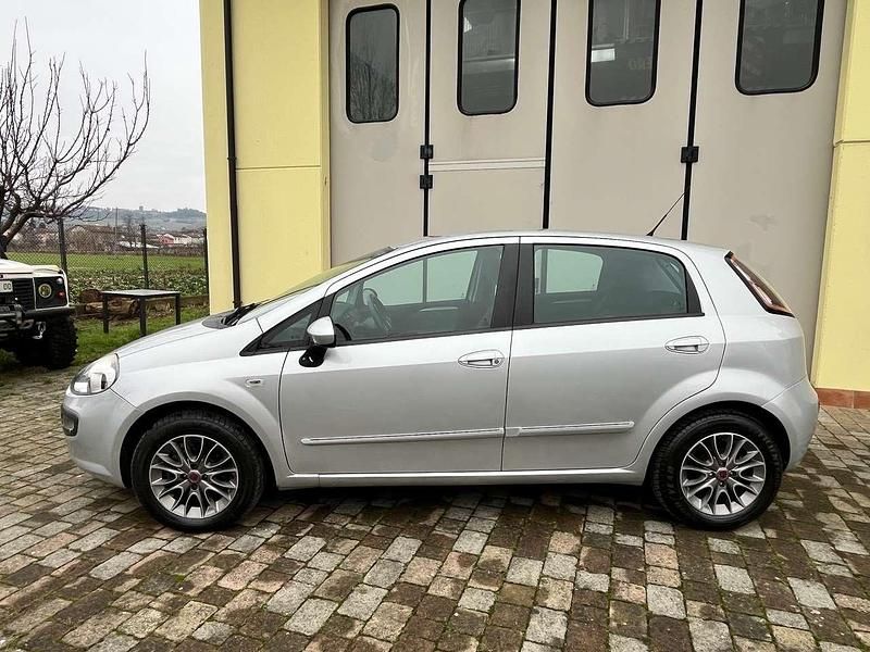Usata Fiat Punto Evo Dynamic 77 CV (56 kW) 2009 Grigio Utilitaria