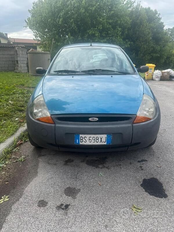 Usata Ford Ka 60 CV (44 kW) 2001 Blu Utilitaria