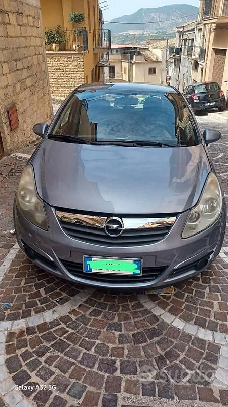 Usata Opel Corsa 75 CV (55 kW) 2009 Grigio Utilitaria