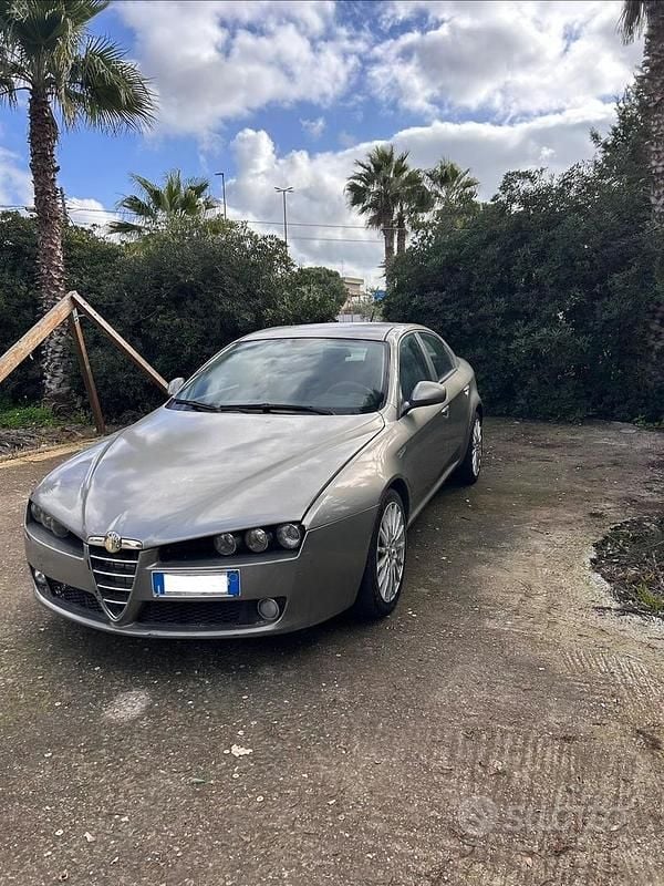 Second-hand Alfa Romeo 159 120 CP (88 kW) 2007 Berlinǎ