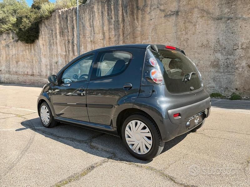 Occasion Citroën C1 68 ch (50 kW) 2014 Gris Citadine