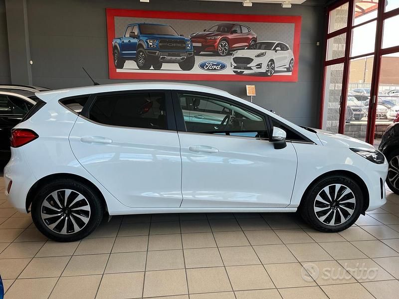 Usata Ford Fiesta Titanium 125 CV (91 kW) 2022 Bianco Berlina