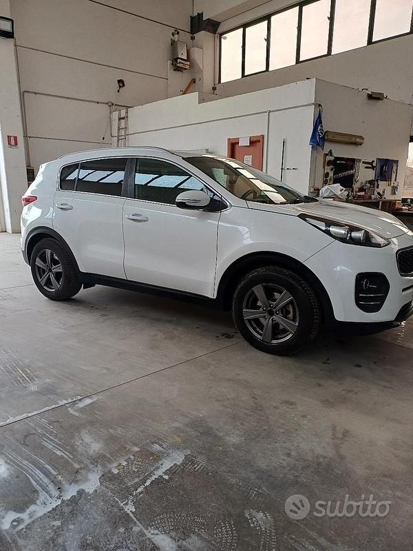 Usata Kia Sportage 115 CV (84 kW) 2018 Bianco SUV