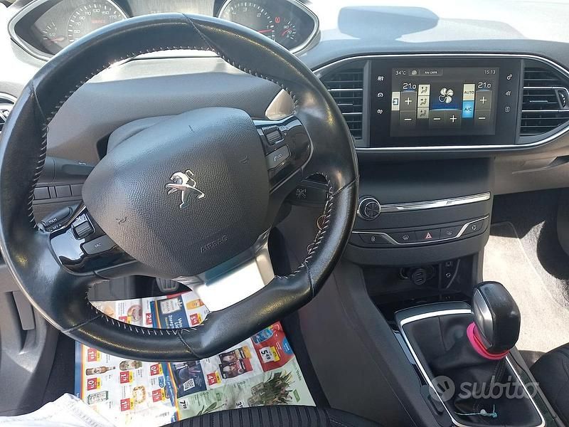 Usata Peugeot 308 SW 90 CV (66 kW) 2016 Nero Station wagon