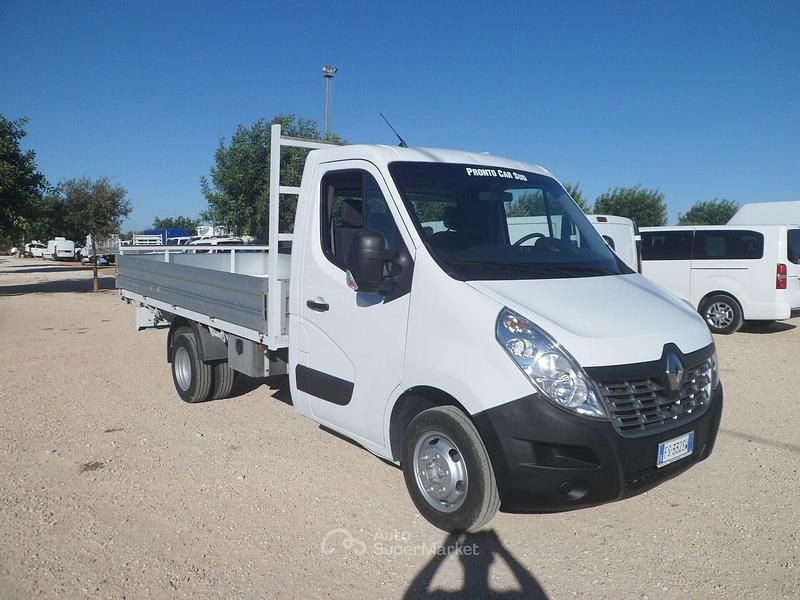 Usata Renault Master 165 CV (121 kW) 2019 Bianco Furgone