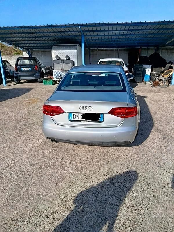 Begagnad Audi A4 160 HK (117 kW) 2008 Grå Sedan