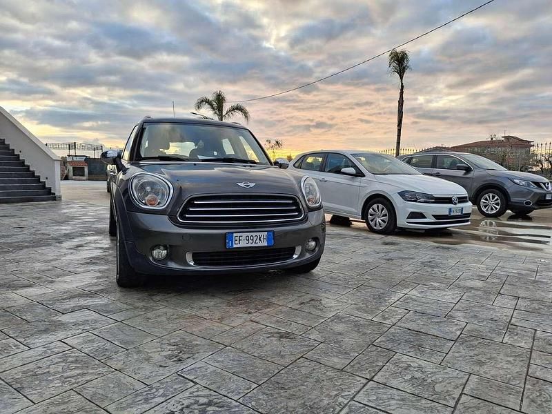Usata Mini Cooper D Countryman 111 CV (81 kW) 2011 Grigio SUV
