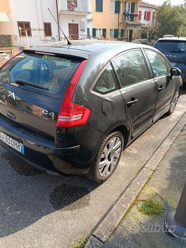 Usata Citroën C4 109 CV (80 kW) 2006 Nero Berlina