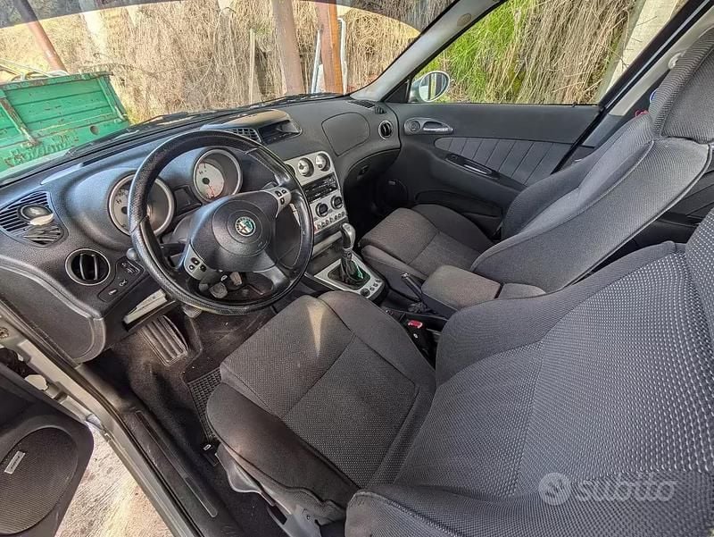 Usata Alfa Romeo 156 2002 Grigio Berlina