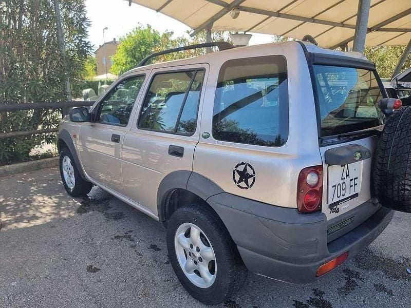 Usata Land Rover Freelander 111 CV (81 kW) 2003 Grigio SUV