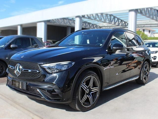 Usata Mercedes GLC220 AMG line 197 CV (144 kW) 2023 Nero SUV