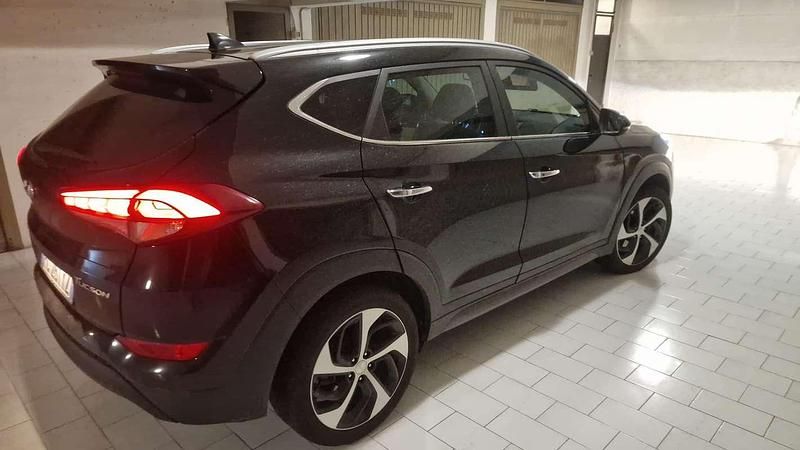 Usata Hyundai Tucson Xpossible 136 CV (100 kW) 2016 SUV