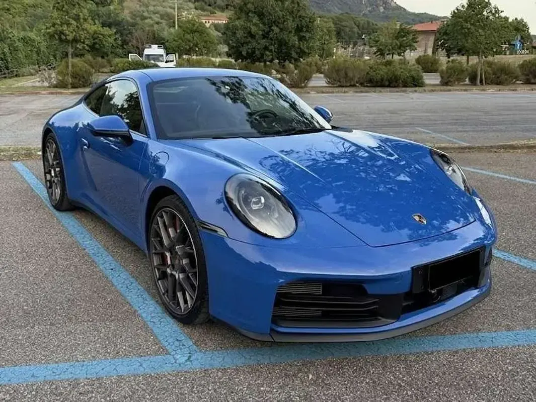 Usata Porsche 992 480 CV (353 kW) 2025 Blu/azzurro Coupé