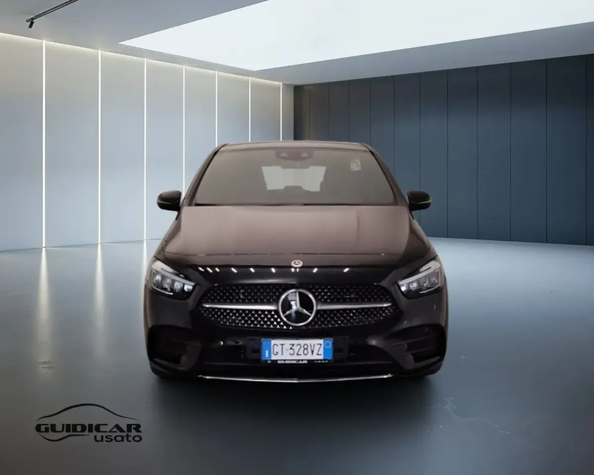 Usata Mercedes B250 AMG Line Premium 160 CV (117 kW) 2024 Nero Utilitaria