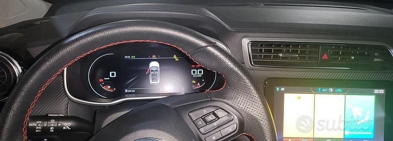 Usata MG ZS 111 CV (81 kW) 2023 Bianco Berlina