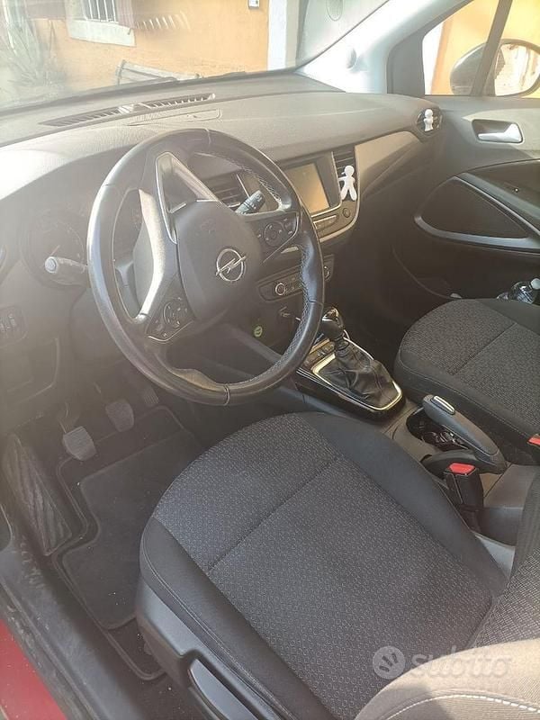 Usata Opel Crossland X Edition 110 CV (80 kW) 2021 Rosso SUV