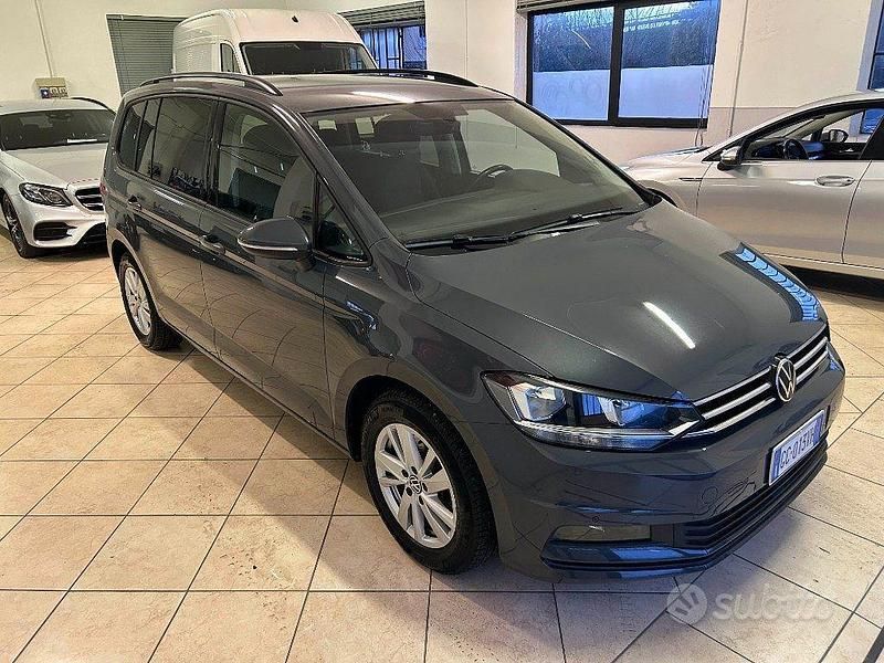 Usata VW Touran Business 116 CV (85 kW) 2020 Antracite Monovolume