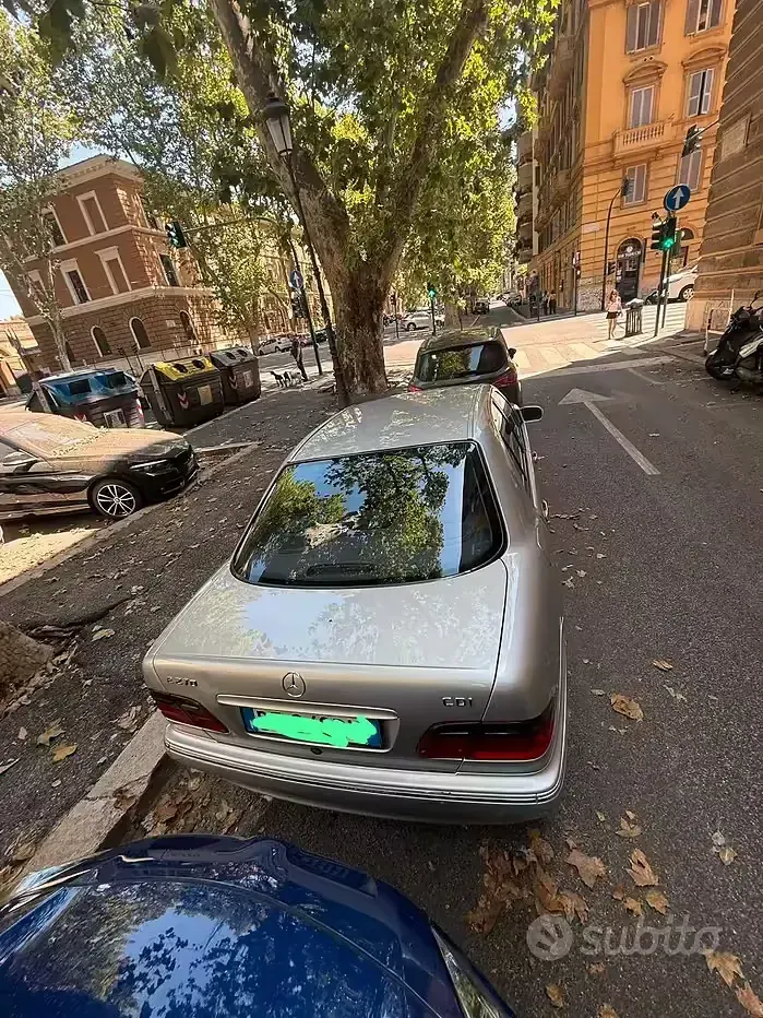 Usata Mercedes E270 170 CV (125 kW) 1999 Grigio Berlina