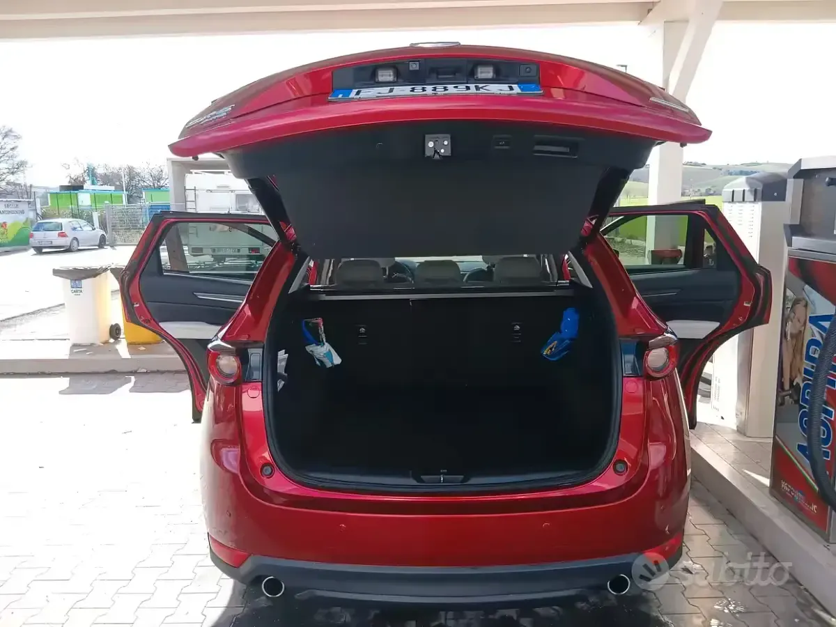 Usata Mazda CX-5 175 CV (128 kW) 2017 Rosso SUV