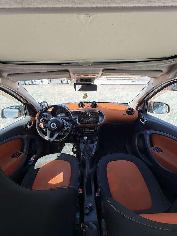 Usata Smart ForFour Passion 75 CV (55 kW) 2017 Utilitaria