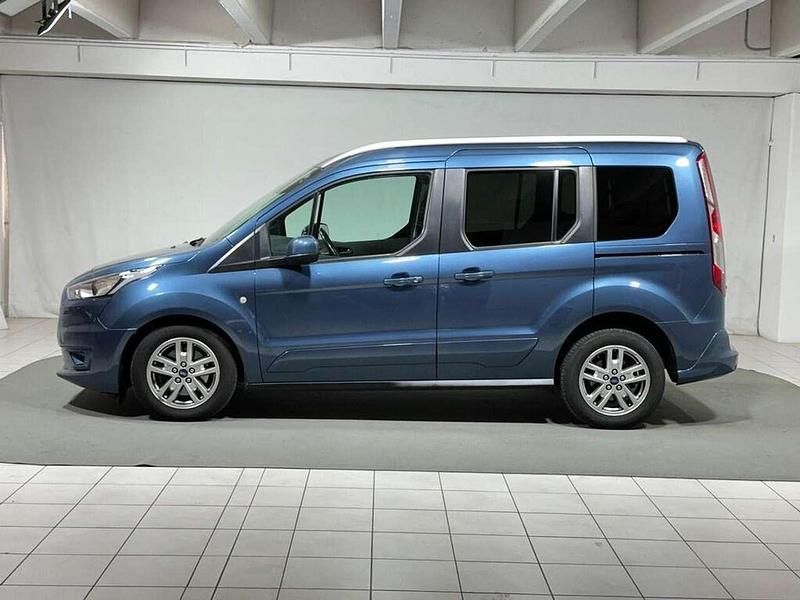 Usata Ford Tourneo Titanium 120 CV (88 kW) 2020 Blu Furgone