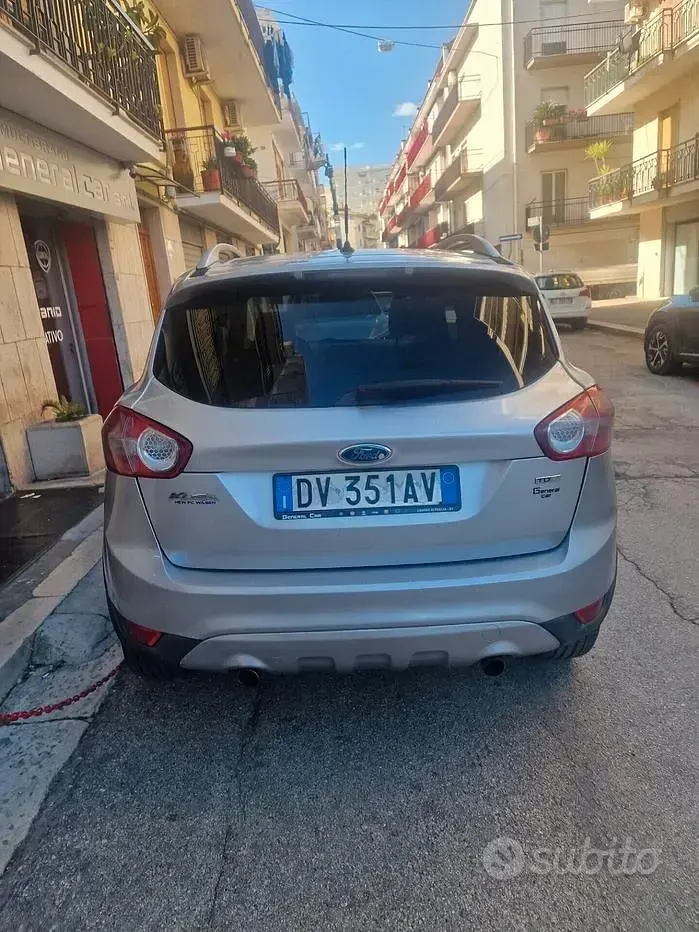 Usata Ford Kuga Titanium 136 CV (100 kW) 2009 Grigio SUV