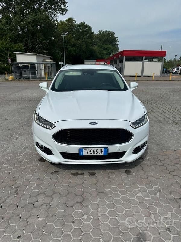 Bianco Usata 2015 Ford Mondeo Station wagon | 7000 € (Buon prezzo) - Immagine 1/4