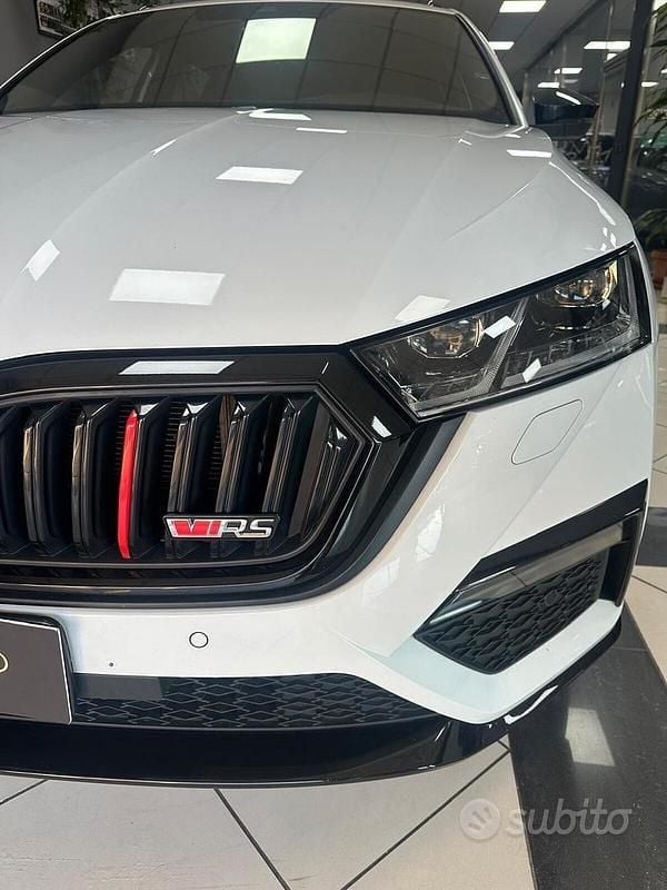 Usata Skoda Octavia RS 200 CV (147 kW) 2023 Bianco Station wagon
