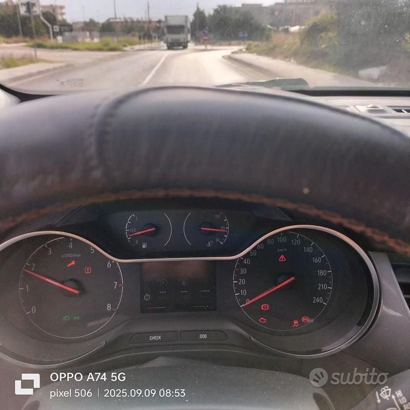 Usata Opel Crossland X Innovation 83 CV (61 kW) 2020 Grigio SUV