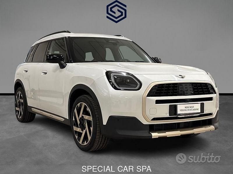 Usata Mini Countryman Favoured 170 CV (125 kW) 2025 SUV