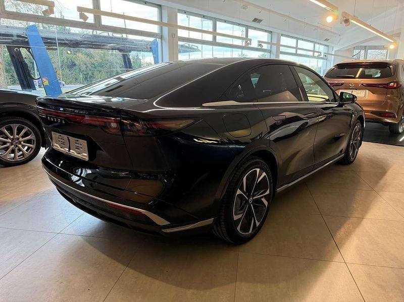 Nuova Mazda 6e Takumi-Line 189 kW (258 CV) 2026 Bianco Berlina