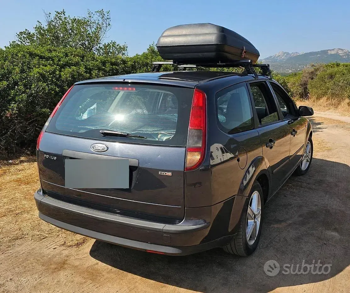 Usata Ford Focus 90 CV (66 kW) 2005 Bluazzurro Station wagon
