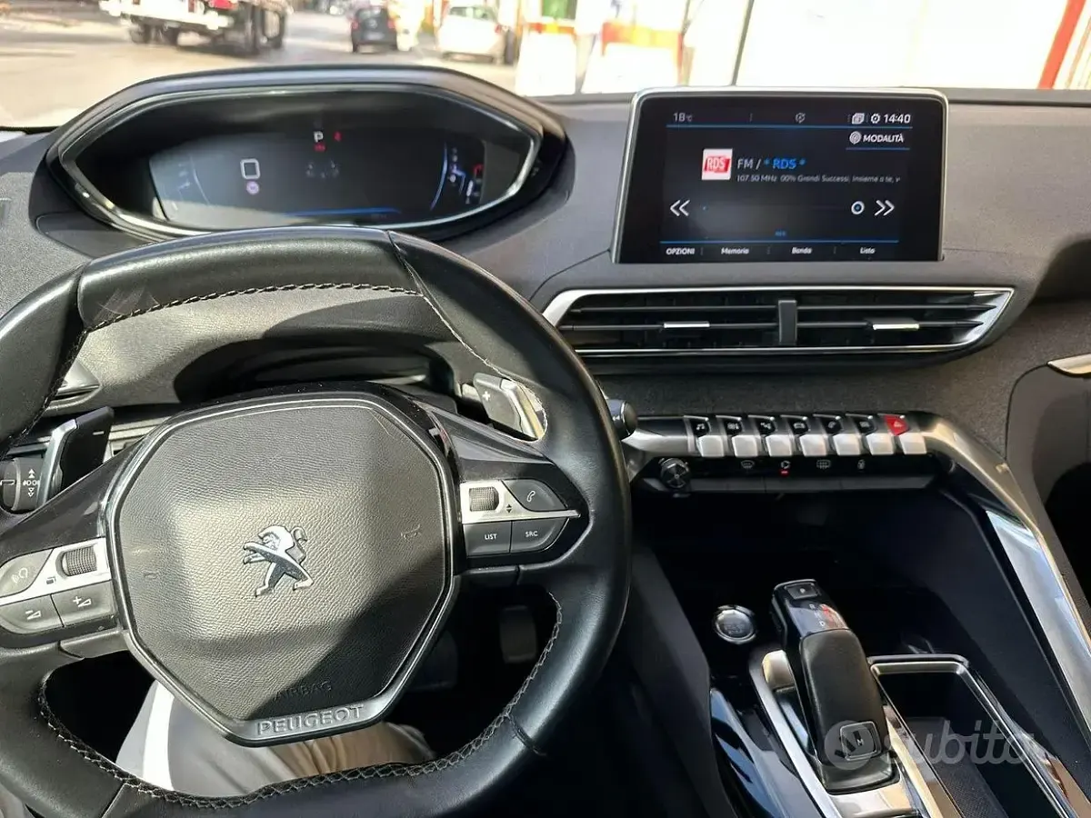 Occasion Peugeot 3008 120 ch (88 kW) 2020 Vert SUV