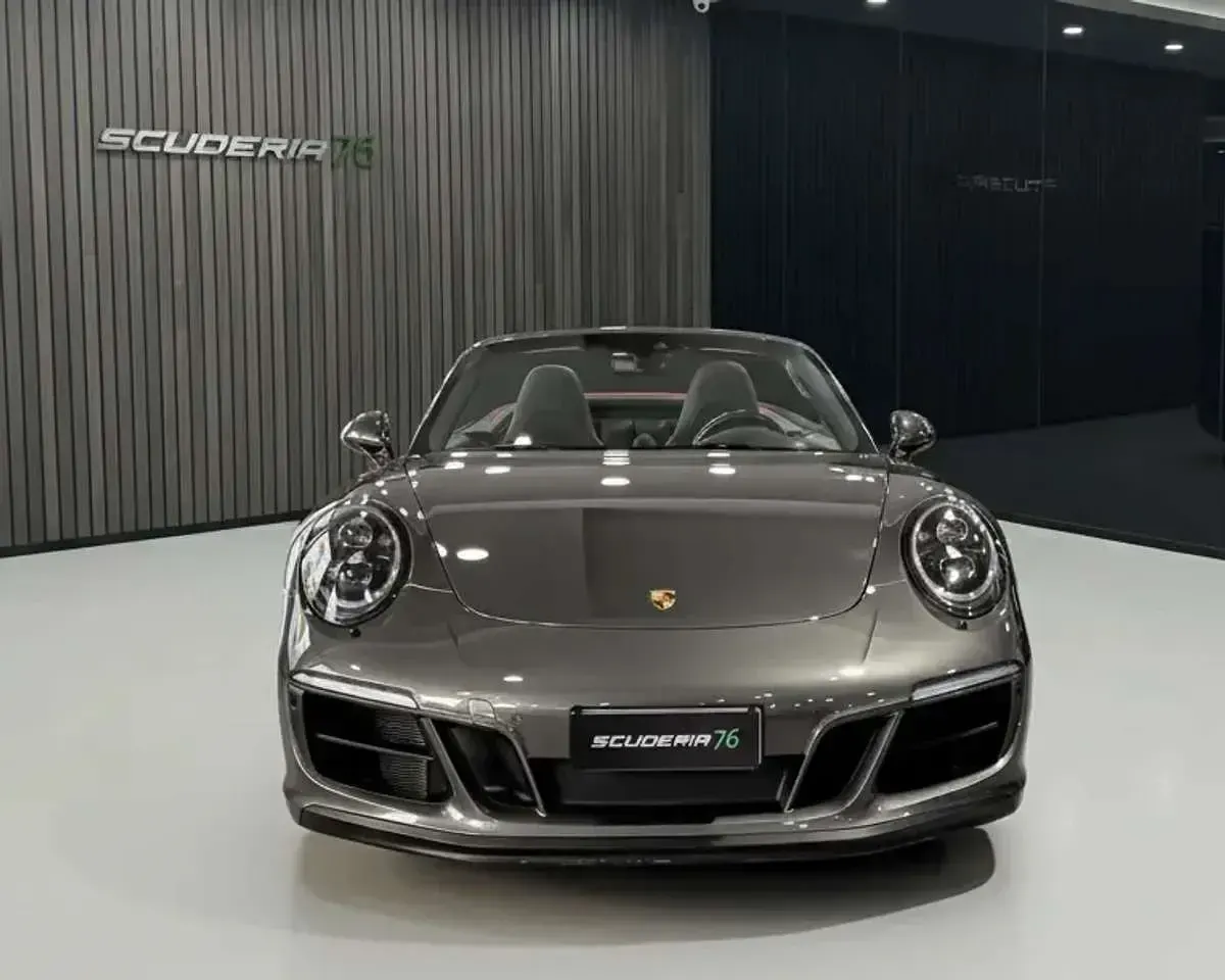 Usata Porsche 911 Carrera GTS 450 CV (330 kW) 2018 Grigio agata Cabrio