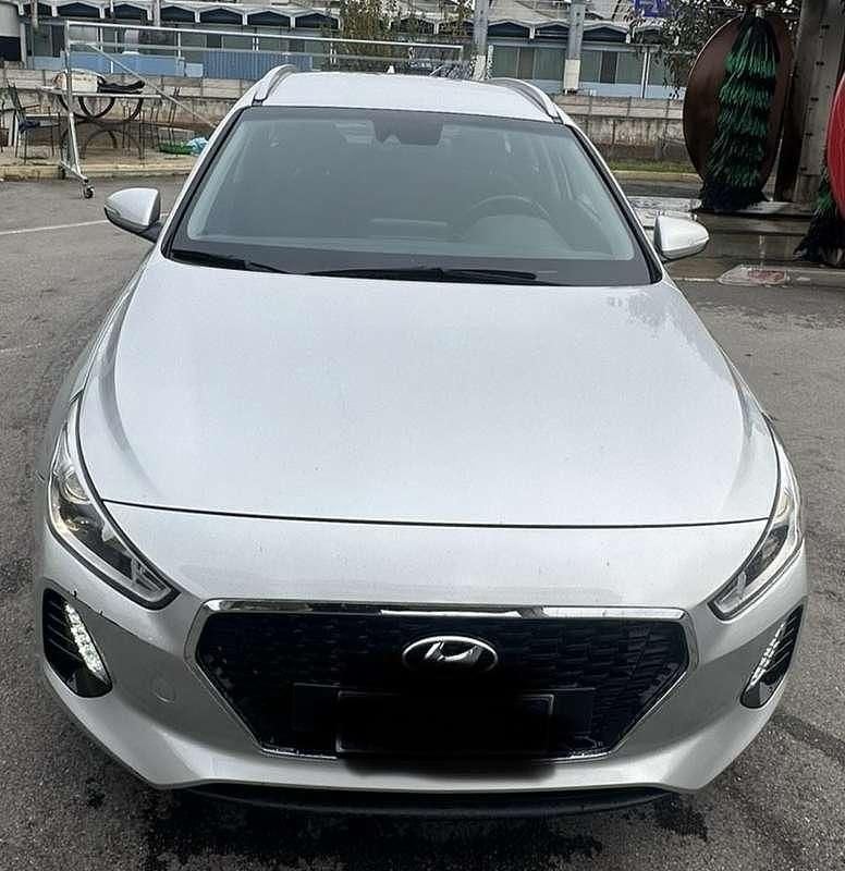 Usata Hyundai i30 Style 110 CV (80 kW) 2017 Station wagon