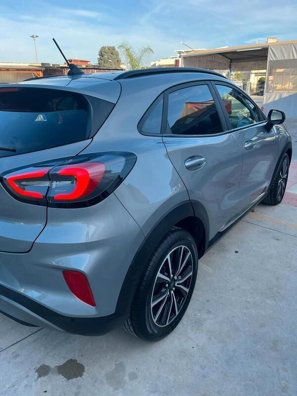 Usata Ford Puma ST-Line X 125 CV (91 kW) 2020 Grigio Station wagon