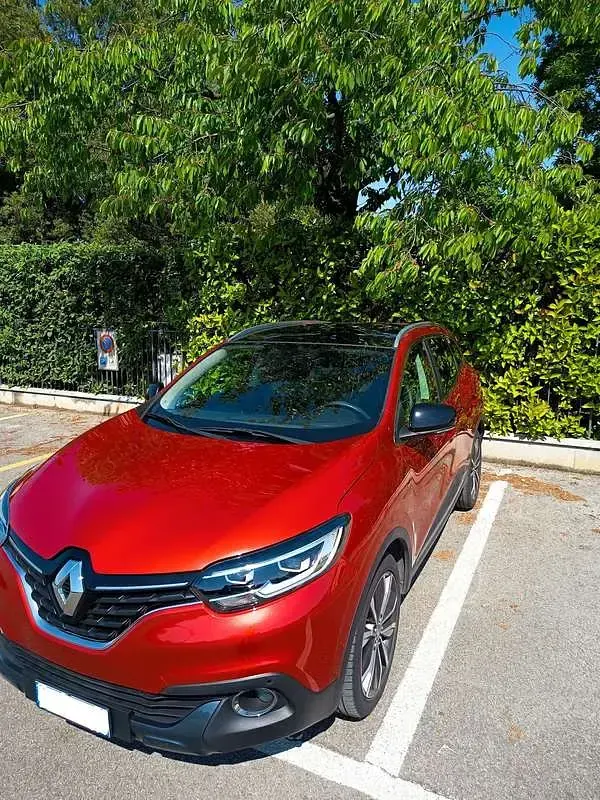 Usata Renault Kadjar Bose Edition 110 CV (80 kW) 2015 Rosso SUV