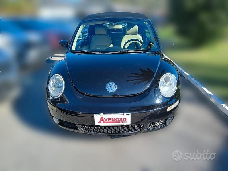 Usata VW Beetle Cabriolet 105 CV (77 kW) 2006 Nero Cabrio