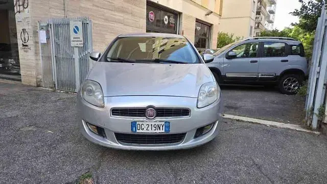Usata Fiat Bravo Active 90 CV (66 kW) 2007 Argento Utilitaria