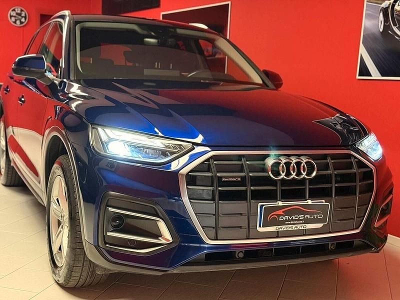 Blu Usata 2021 Audi Q5 Advanced SUV | 31.900 € (Ottimo prezzo) - Immagine 1/4