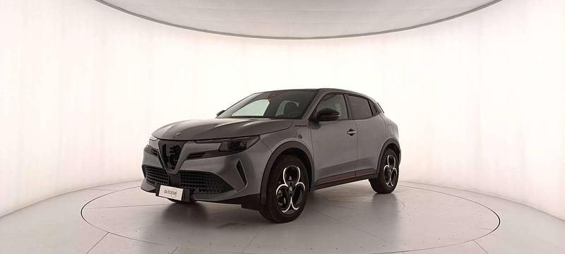 Usata Alfa Romeo Junior Edizione Speciale 136 CV (100 kW) 2025 Grigio arese SUV